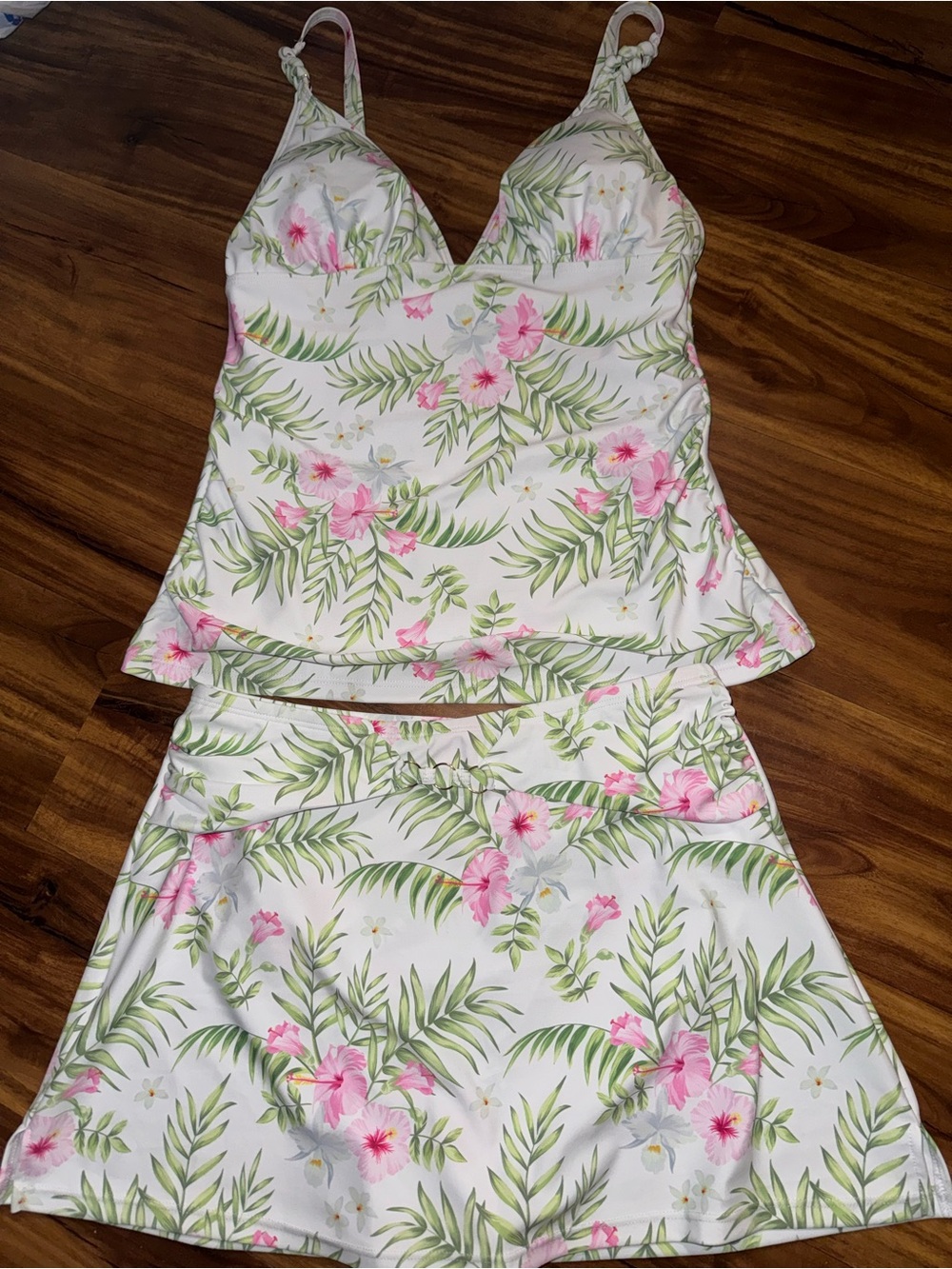 Nicole Miller White Tankini Set with Pink Floral Print - Picture 3 of 9